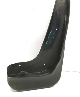Ford Focus Front mudguard BM5JX16A262AA D33MA
