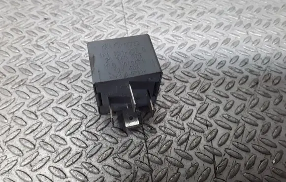 Volkswagen Golf Plus Other relay 141951253B