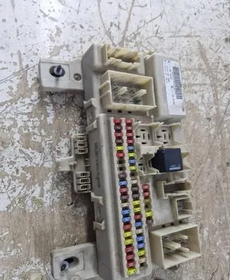 Ford Focus C-MAX Fuse box set 30S519100507 A000280 97RA000001