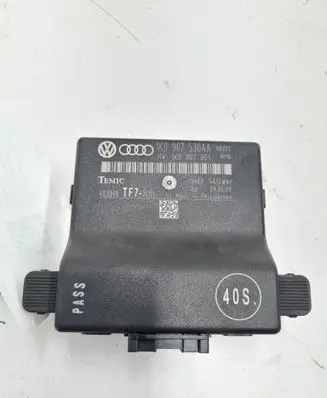 Audi A3 S3 A3 Sportback 8P Gateway control module 1K0907530AA 1K0907951