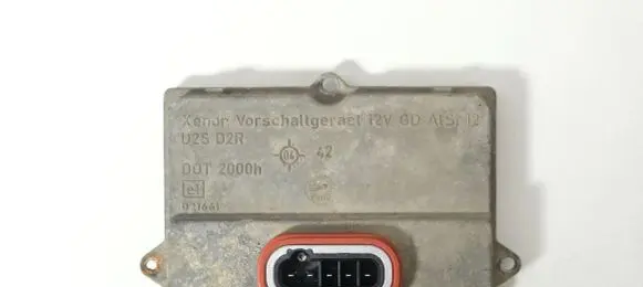 Audi A6 S6 C6 4F Headlight ballast module Xenon 5DV00829000