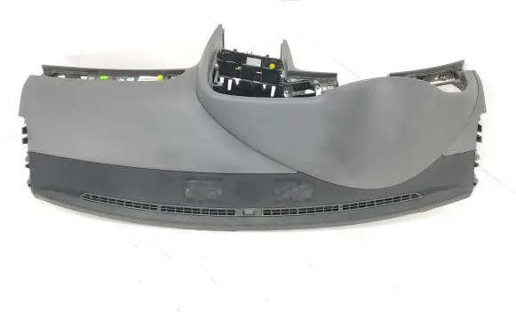 Audi A6 S6 C6 4F Dashboard