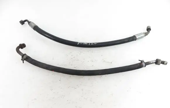 Mercedes-Benz W123 Power steering hose/pipe/line 