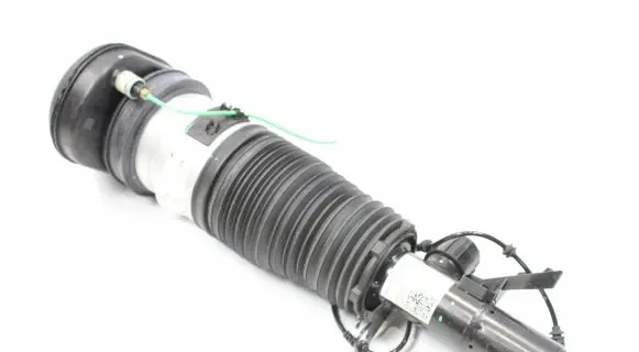 BMW X7 G07 Front shock absorber/damper 6869035