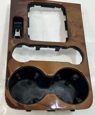 Volkswagen Touareg II Center console 7P0 | 000000000000005470