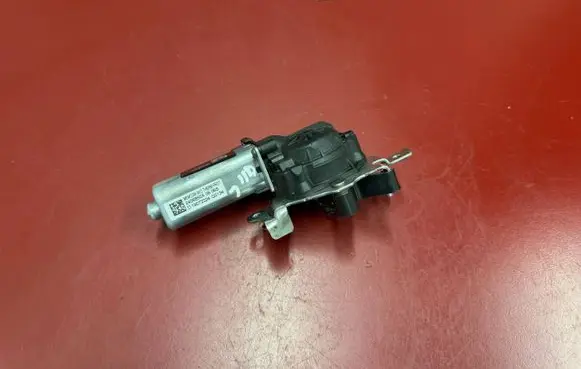 BMW X1 U11 Seat adjustment motor 2358487X11 24CVR0305