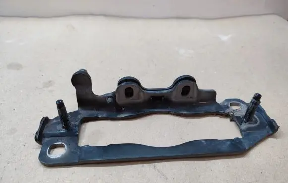 Mercedes-Benz E W212 Hood Support Bracket (s) 