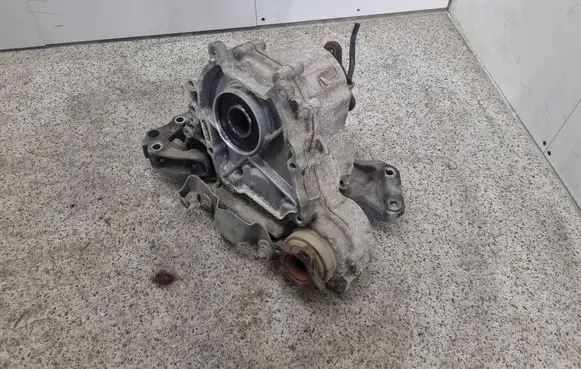 BMW 7 F01 F02 F03 F04 Gearbox transfer box case 7619777 0139567 7578215