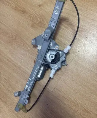 Nissan Primera Rear door window regulator with motor 400600 116168