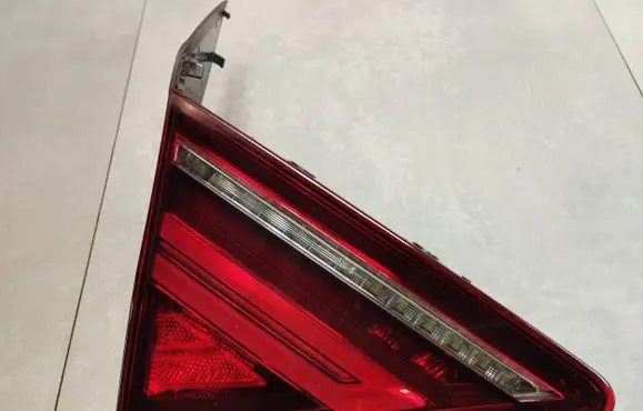 Audi A7 S7 4G Tailgate rear/tail lights 4G8945093H