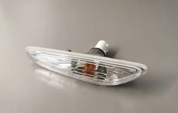 BMW 3 E46 Front fender indicator light 7165915 63137165915