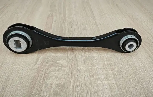 BMW 4 G22 G23 G24 G26 Rear control arm 6878633