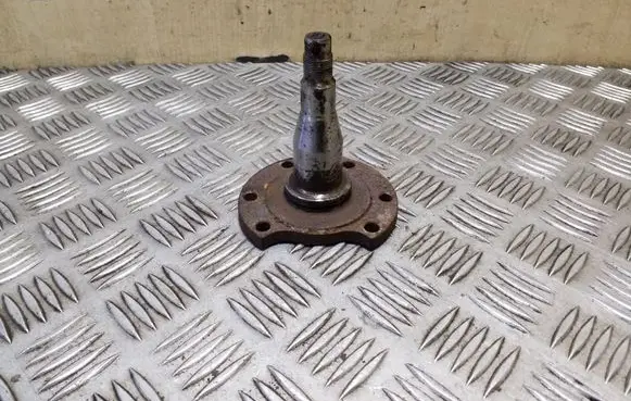 Audi 80 90 S2 B4 Stub axle 