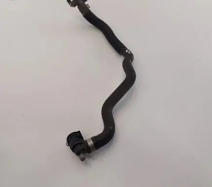 Peugeot 3008 II Engine coolant pipe/hose