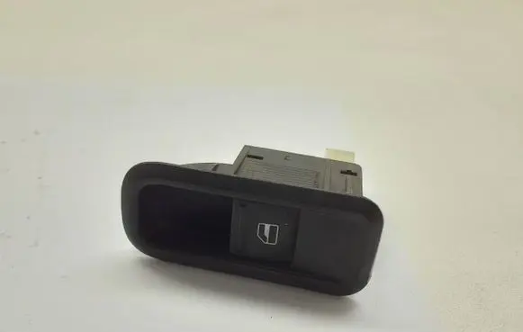 Skoda Roomster (5J) Electric window control switch 5J0867435 8103909