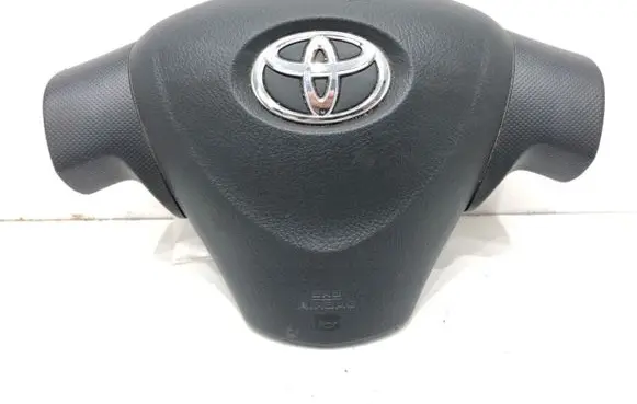 Steering wheel airbag