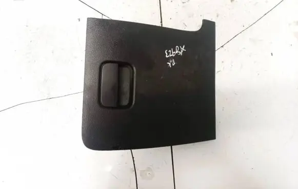 Volkswagen PASSAT B6 Glove box p0108689