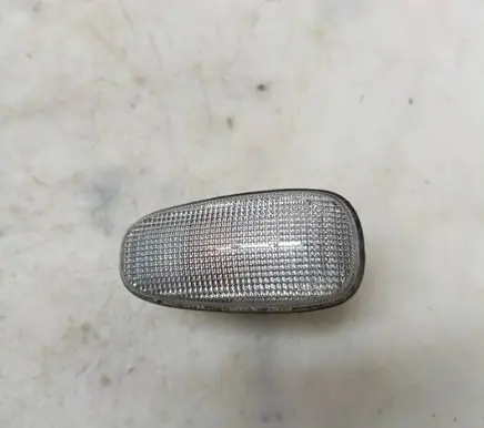 Opel Zafira A Front fender indicator light 015015