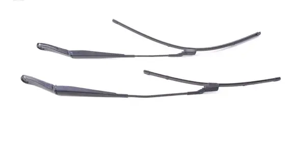 Jaguar F-Pace Windshield/front glass wiper blade HK8317526BA HK8317526AA