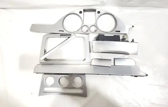 Volkswagen PASSAT B6 Dashboard glove box trim 
