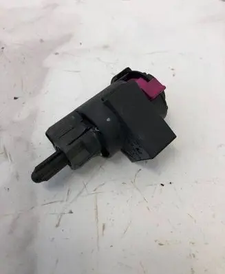 Audi A4 S4 B8 8K Brake pedal sensor switch 4F0945459B 4F0945459A