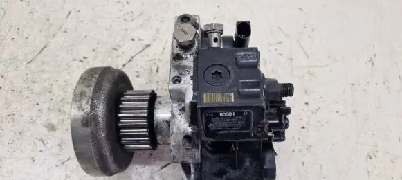 Audi A6 S6 C6 4F Fuel injection high pressure pump 059130755E