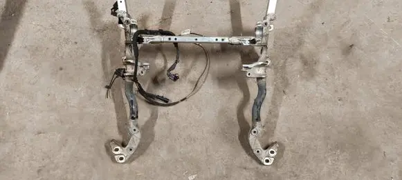 Audi Q8 Front subframe 4m0399315t