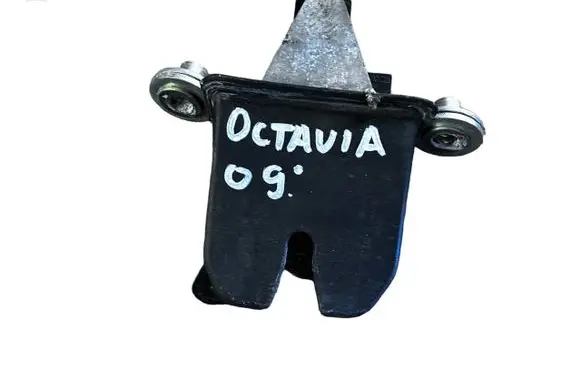 Skoda Octavia Mk2 (1Z) Tailgate/trunk/boot lock/catch/latch 1Z5827501D