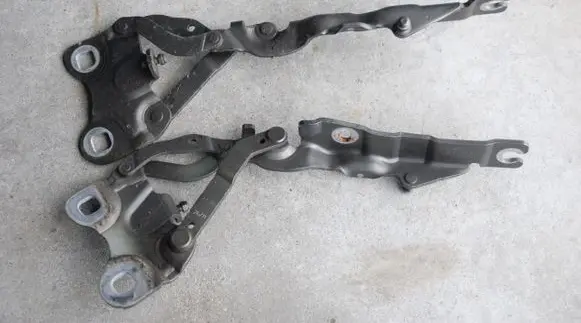 Mini Cooper Countryman R60 Engine bonnet/hood hinges 111KM