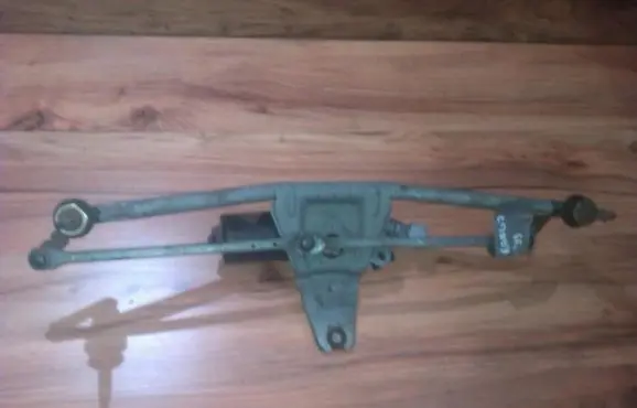 Renault Kangoo I Front wiper linkage and motor
