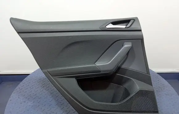Volkswagen PASSAT B7 USA Door card panel trim set 2GM867211