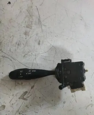 Toyota RAV 4 (XA20) Indicator stalk 1736481