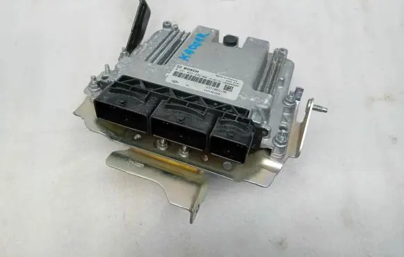 Renault Clio IV Engine control unit/module ECU 237106319R