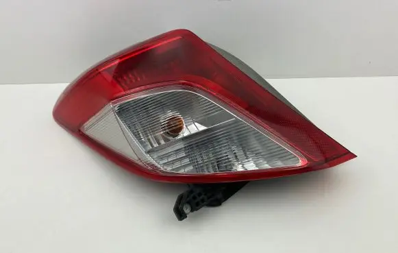 Toyota Yaris Rear/tail lights S1R102 46780078 5601