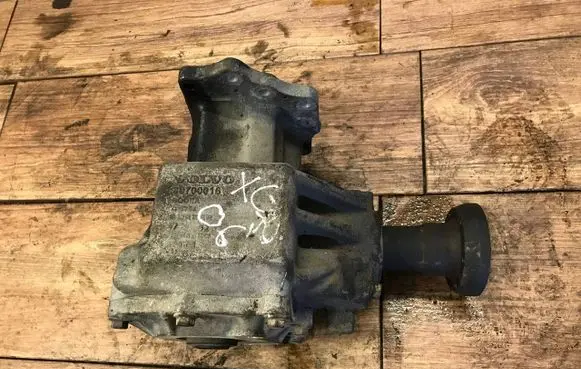 Volvo XC90 Gearbox transfer box case 30700016