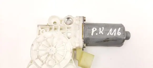 Mercedes-Benz E W211 Front door window regulator motor A2118202942 0130821970