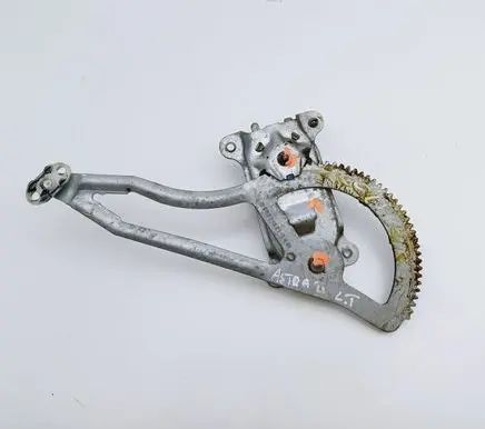 Opel Astra G Rear door manual window regulator 90521871
