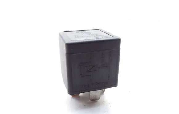 Ford Focus Hazard warning light relay F0AB14B192AA G1UHQ