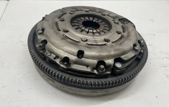 Mercedes-Benz CLA C117 X117 W117 Clutch set kit A0262500501 A2700300205