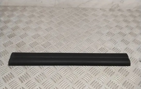 BMW 1 F20 F21 Front sill trim cover 7221916