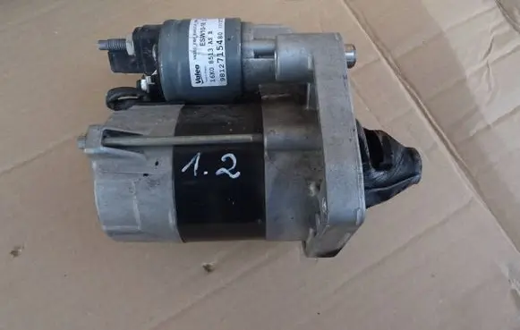 Peugeot 3008 II Starter motor 9812715480