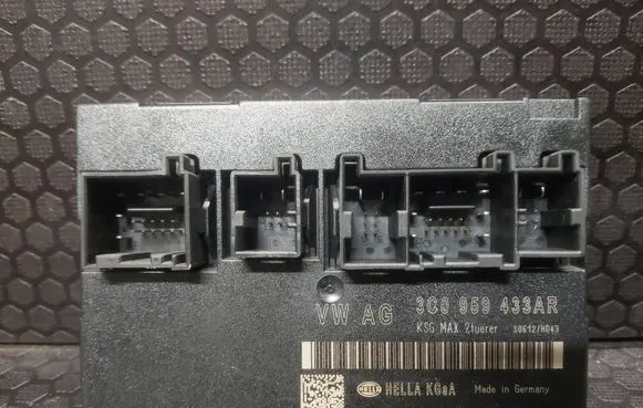 Volkswagen PASSAT CC Comfort/convenience module 3C0959433AR S0612H043 5DK00906421
