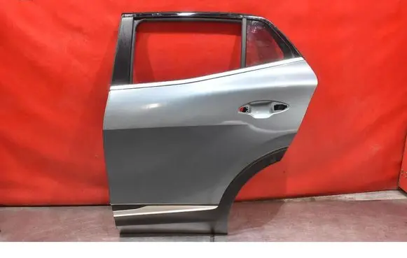 KIA Sportage Rear door 
