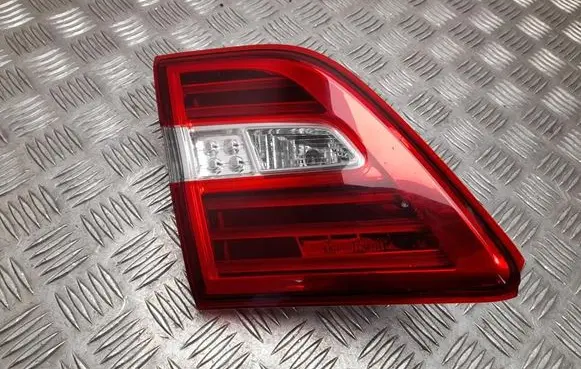 Mercedes-Benz ML W166 Rear/tail lights A1669064101