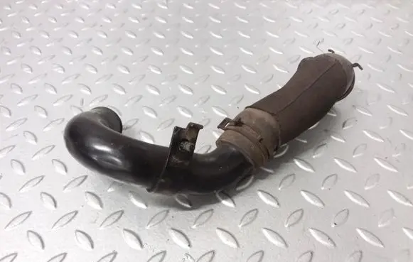 Land Rover Range Rover L405 Engine coolant pipe/hose