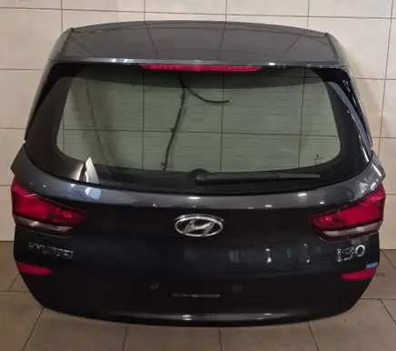 Hyundai i30 Tailgate/trunk/boot lid 