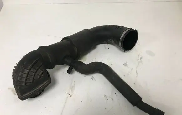 Mercedes-Benz Vito Viano W639 Air intake hose/pipe A6395280624 A6510100382