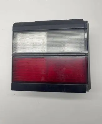 Volkswagen PASSAT B3 Tailgate rear/tail lights 333945107 333945259