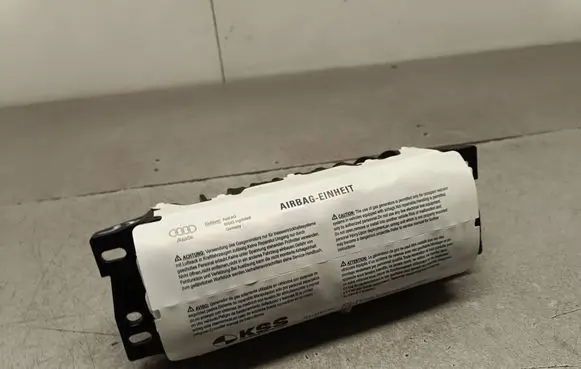 Audi Q5 SQ5 Passenger airbag BE5E85BV616