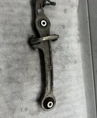 Audi A6 S6 C6 4F Front lower control arm/wishbone 4E0411317E